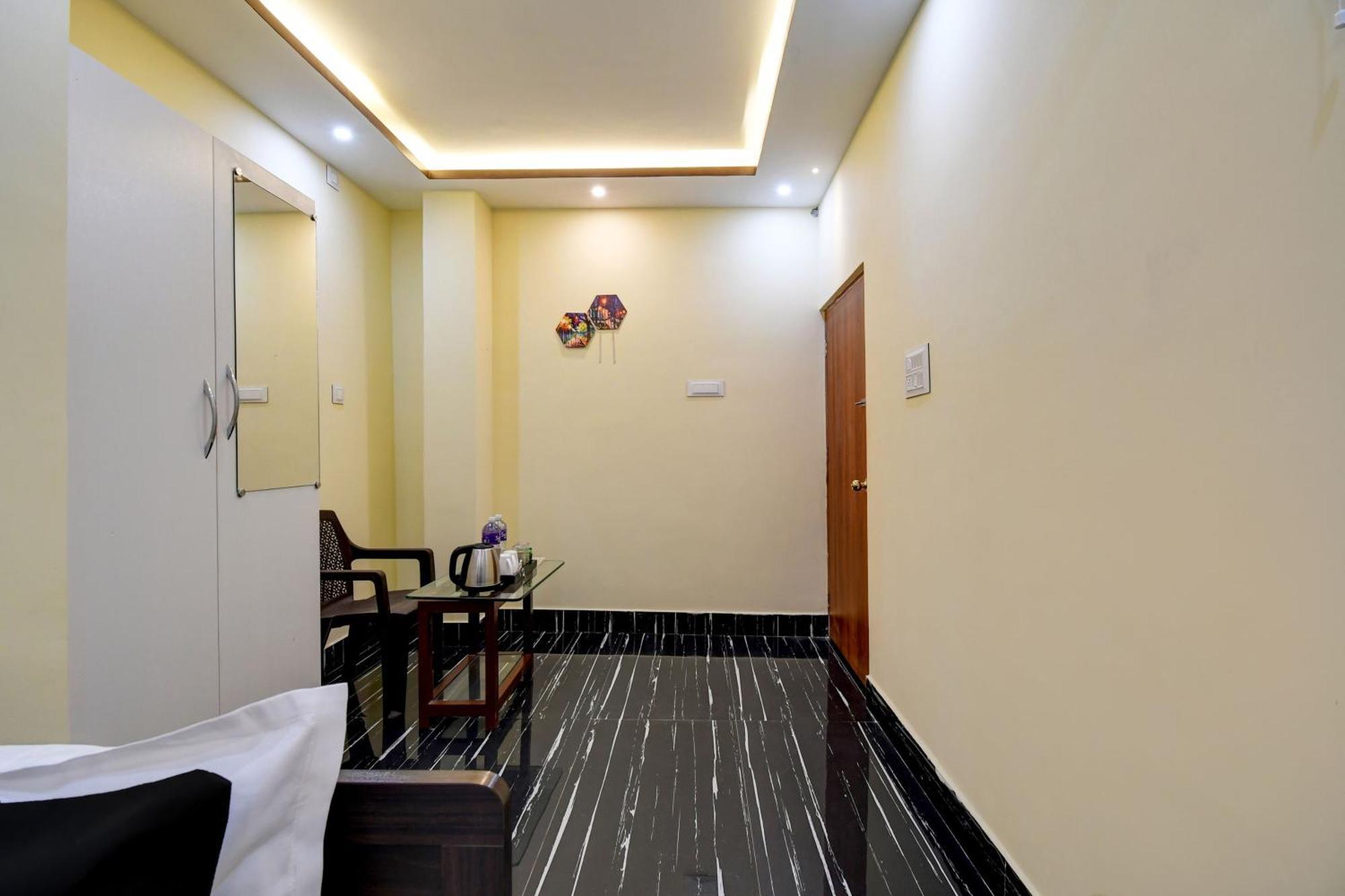 Hotel O Chilli Pepper Hotel And Restaurant 콜카타 외부 사진